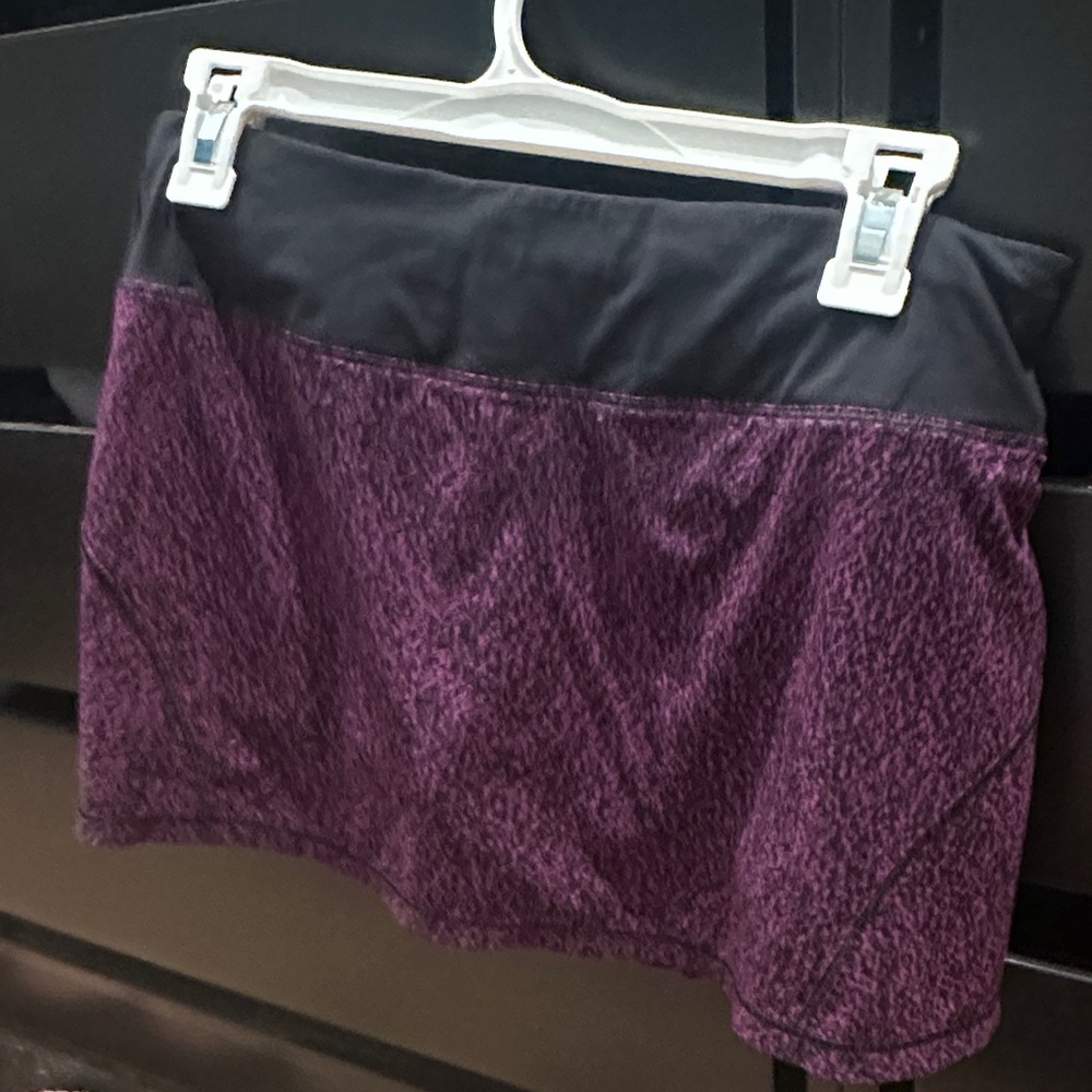 Lululemon 6 Purple and Black Athletic tennis workout Skort